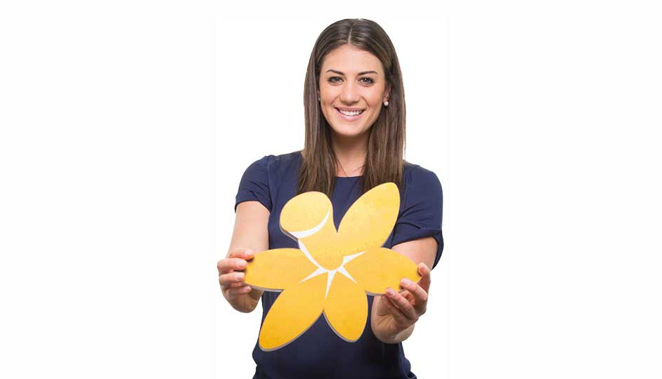 El narciso amarillo se entrega a cambio de una colaboración para la lucha contra el cáncer.