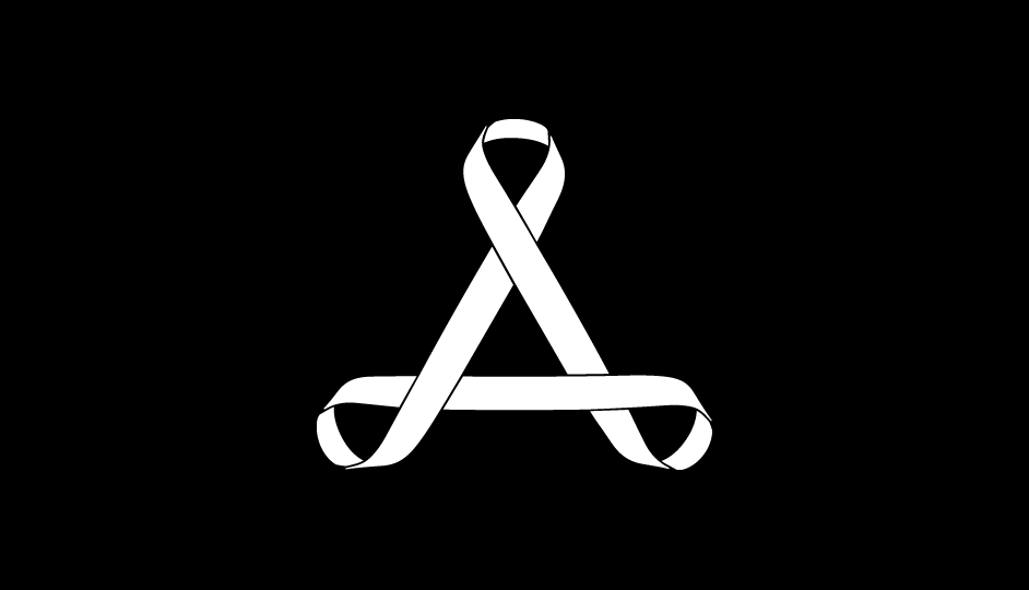 03. Tríada de lazos imbricados en composición esférica (blanco sobre negro).