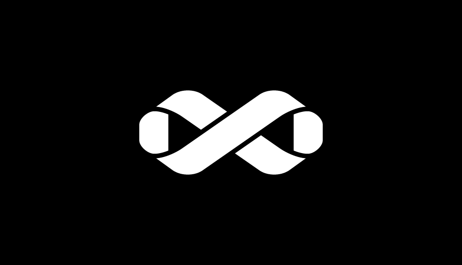 07. El lazo que forma la cinta de Möbius del signo Infinito y representa la síntesis del tratamiento (blanco sobre negro).